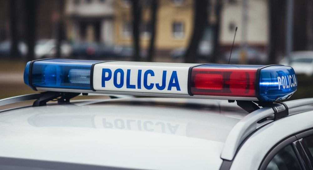 Gdowscy policjanci odzyskali skradzione fundusze dla pokrzywdzonego